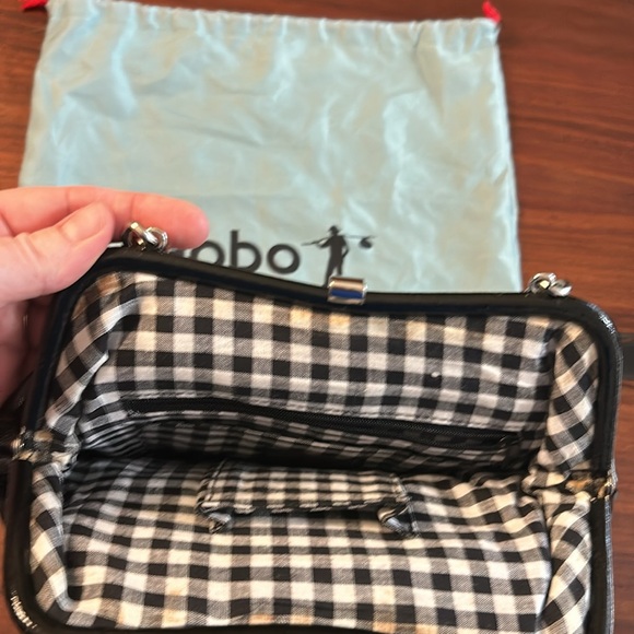 Hobo International black patent purse - Picture 2 of 4